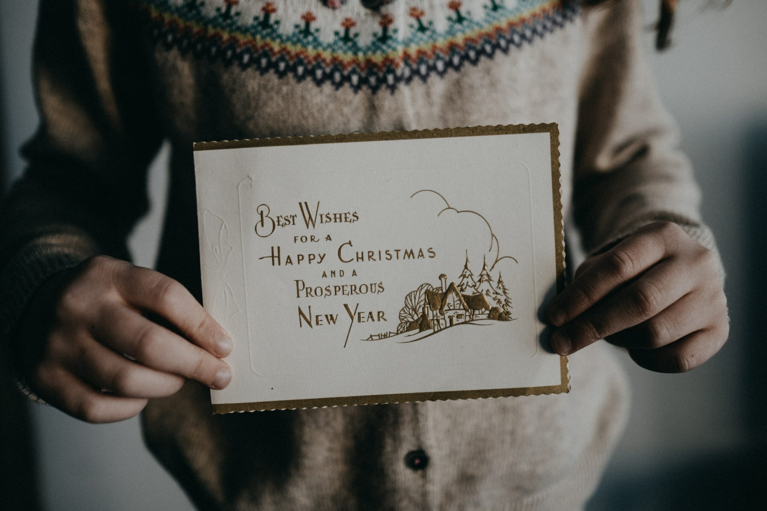 Holiday Cards: Where to Buy Online Christmas cards?
